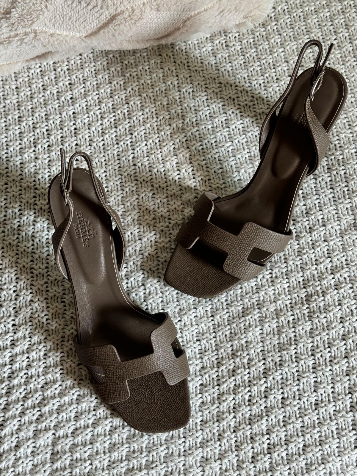 Hermes sandals heels - taupe