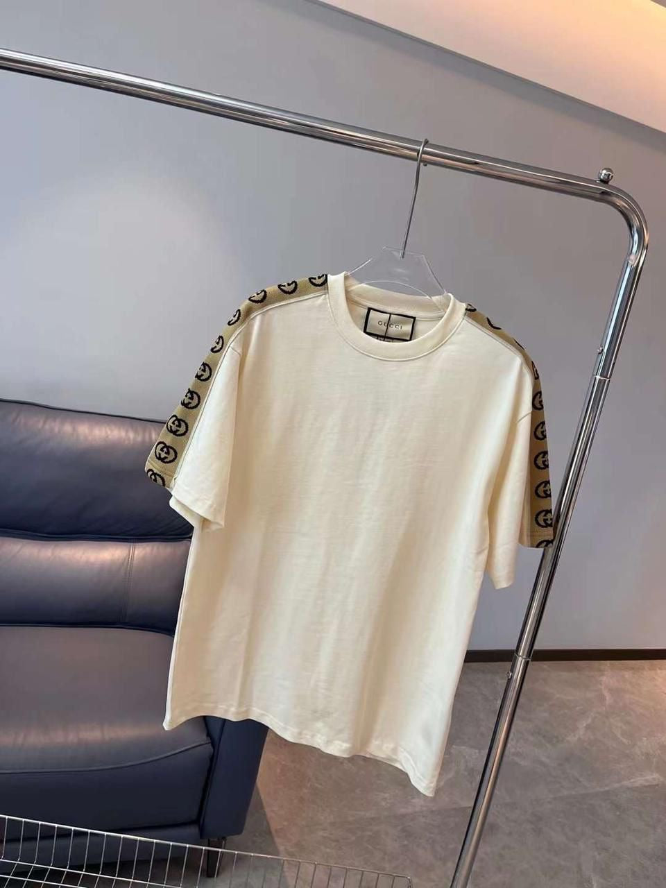 Gucci tshirt