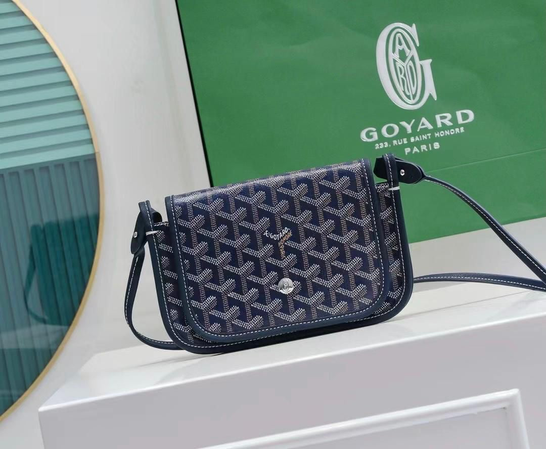 Goyard bag