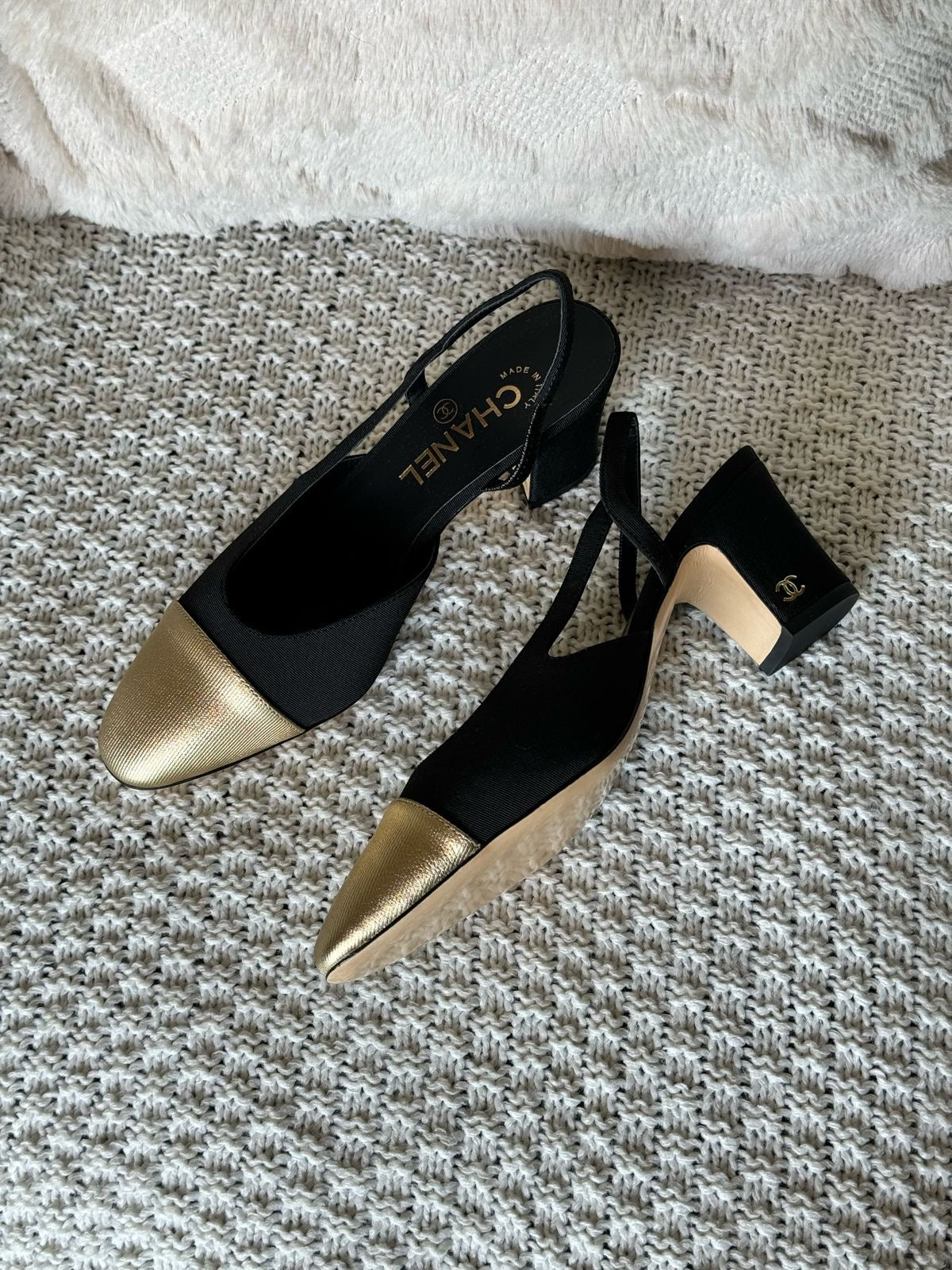 Chanel heels - black gold