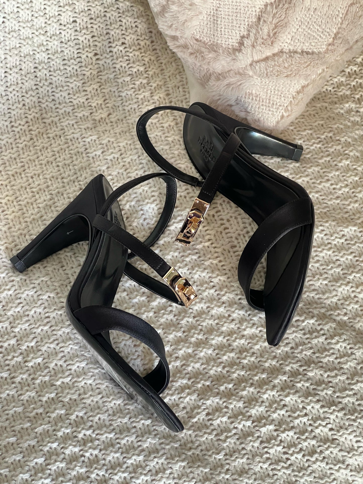 Hermes sandals heels