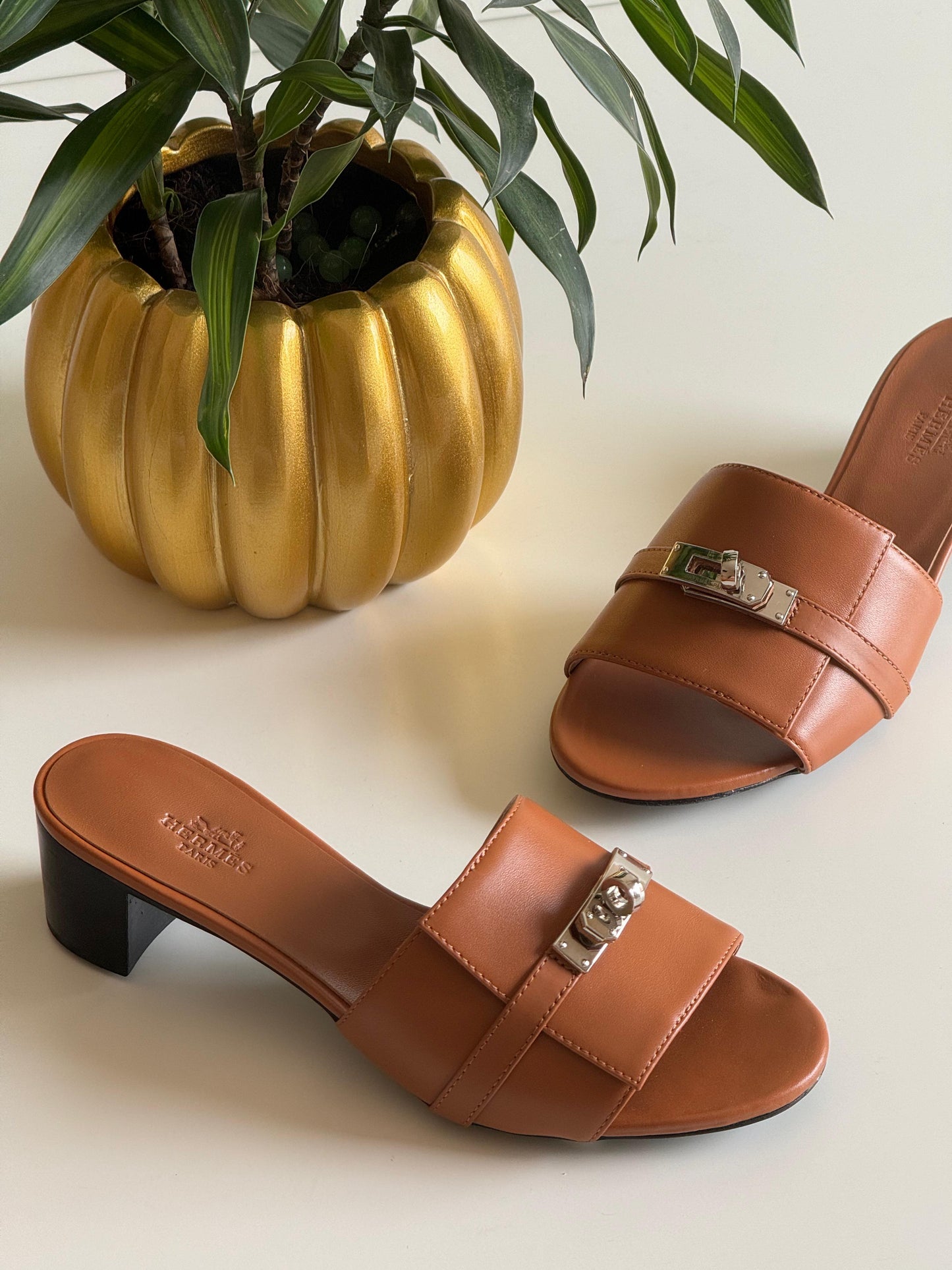 Hermes sandals heels