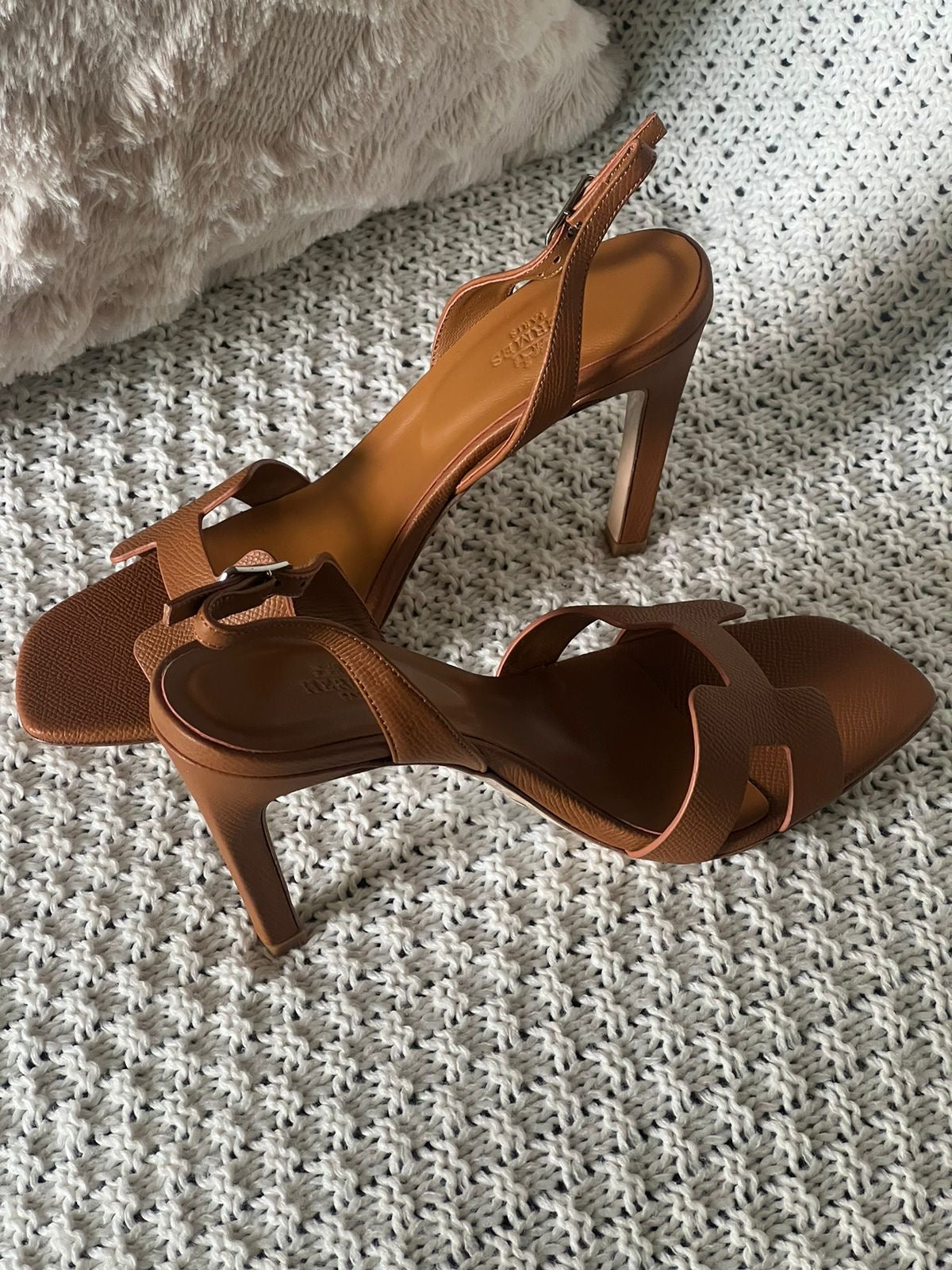 Hermes sandals heels