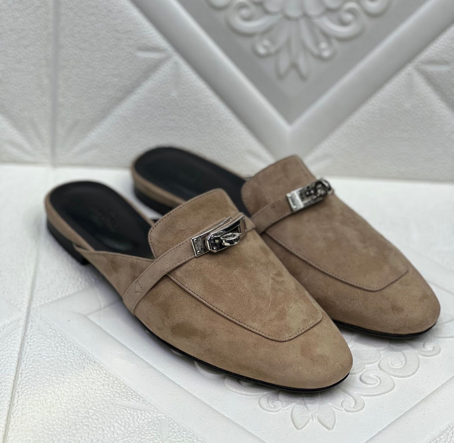 Hermes mules