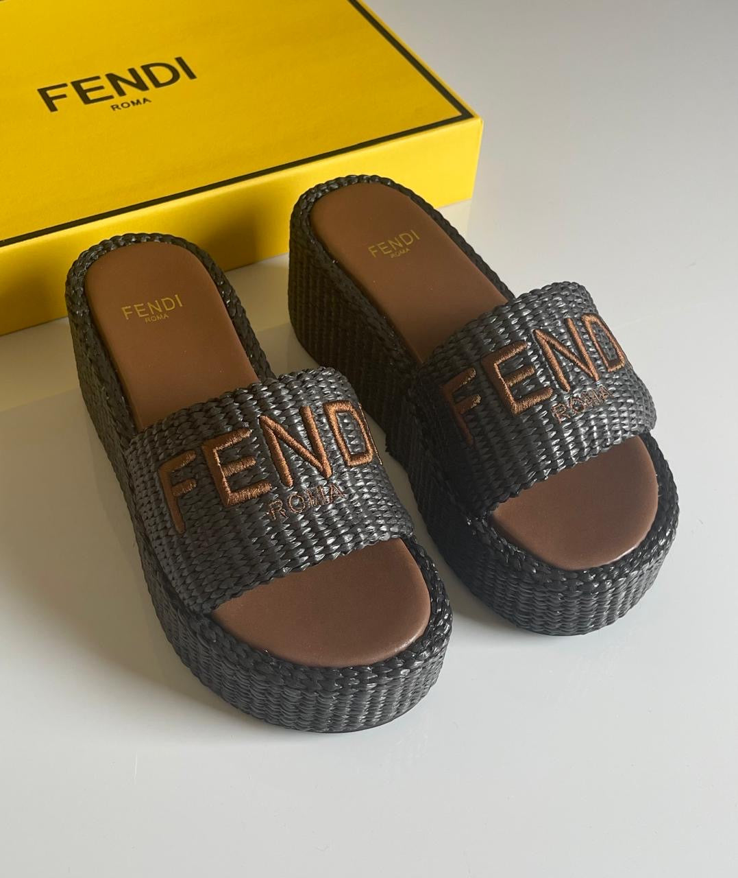 Fendi slippers - wedges