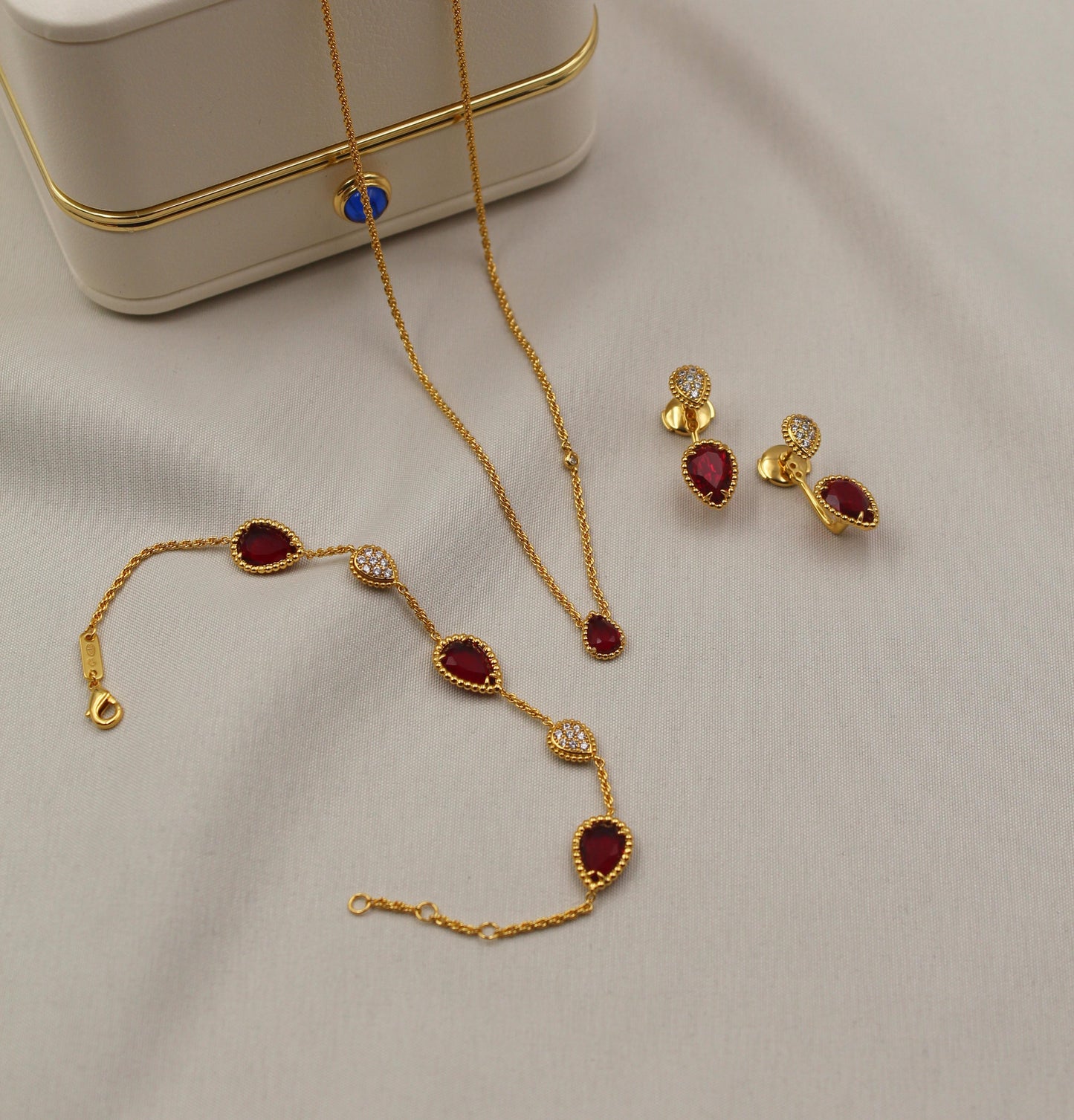 Boucheron jewelry set