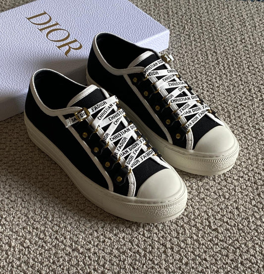 Dior sneakers