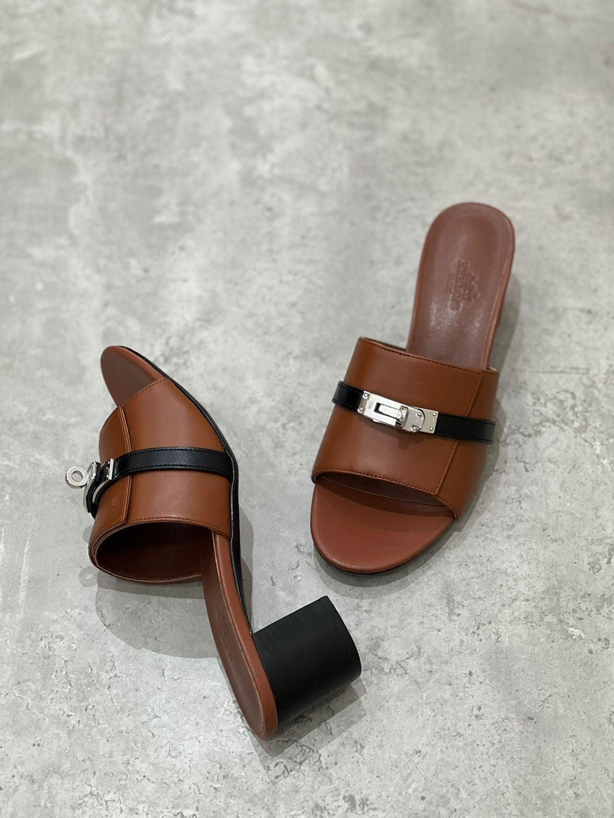 Hermes sandals heels