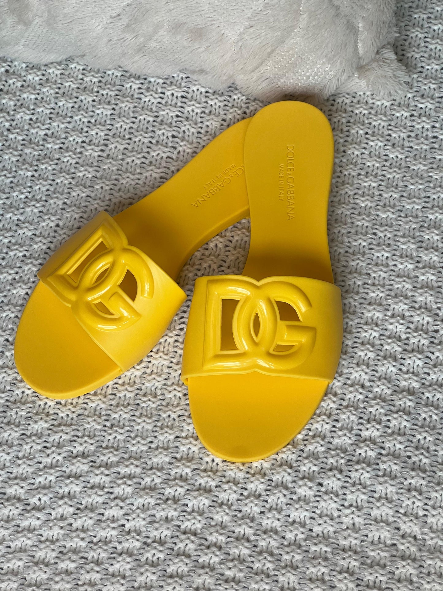 D&G slippers