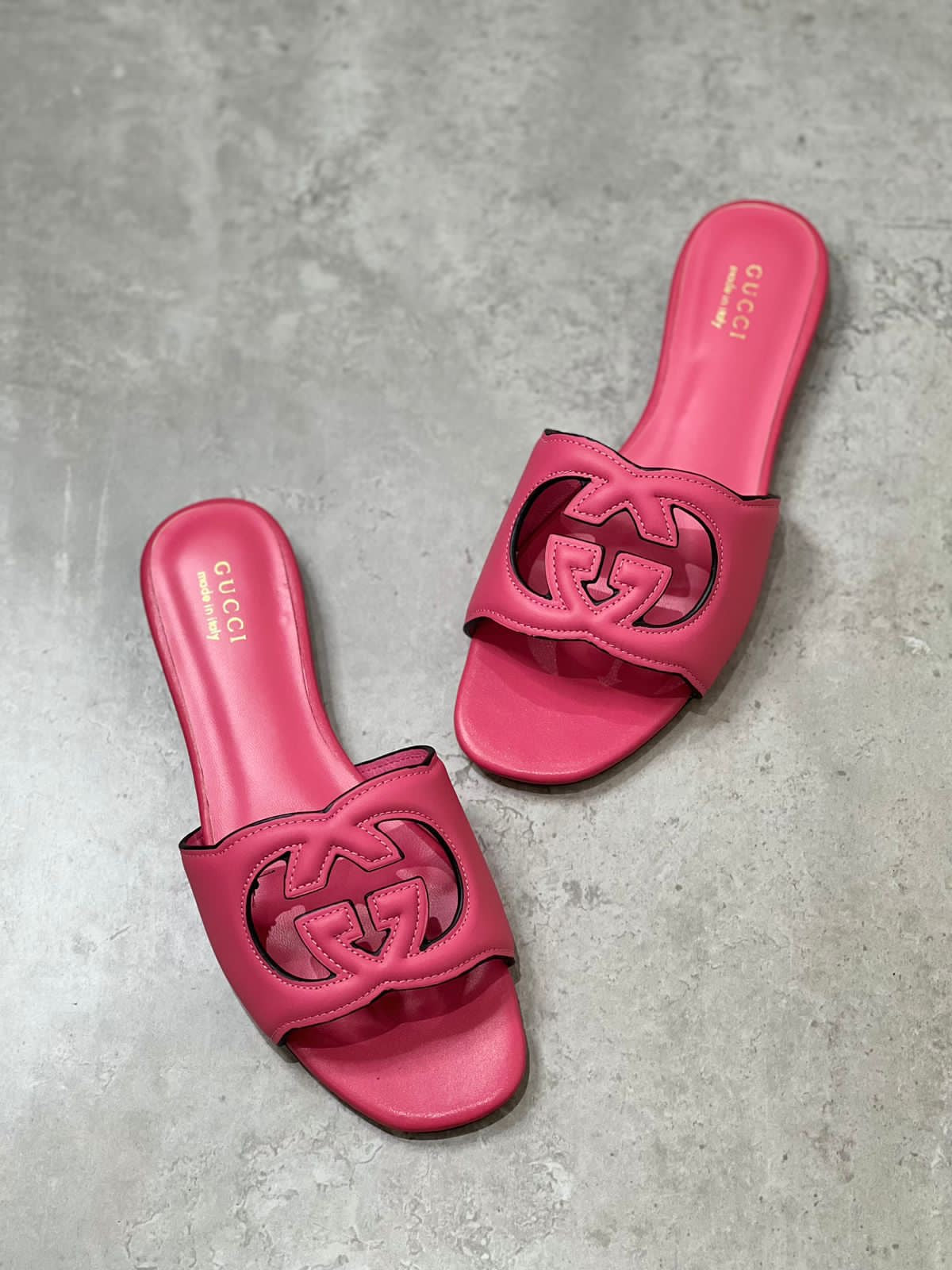 Gucci slippers