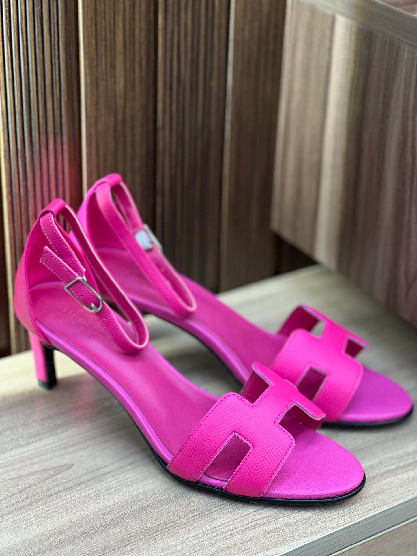 Hermes sandals heels