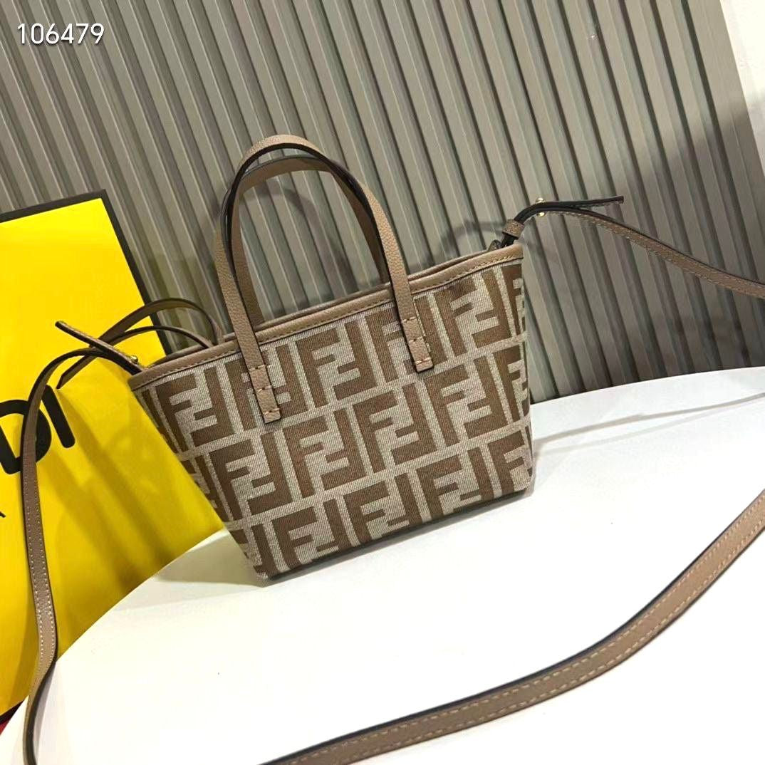 Fendi bag tote