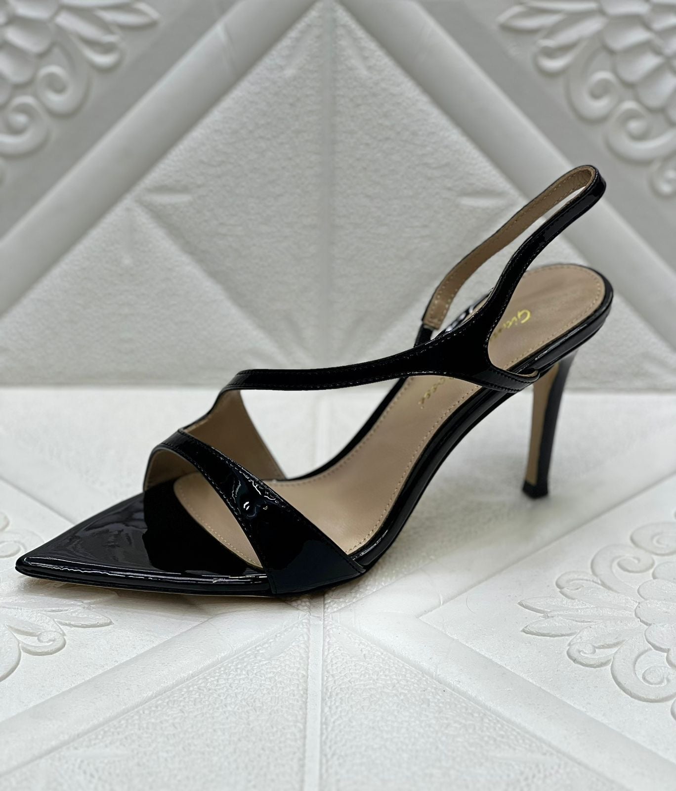 G rossi sandals heels