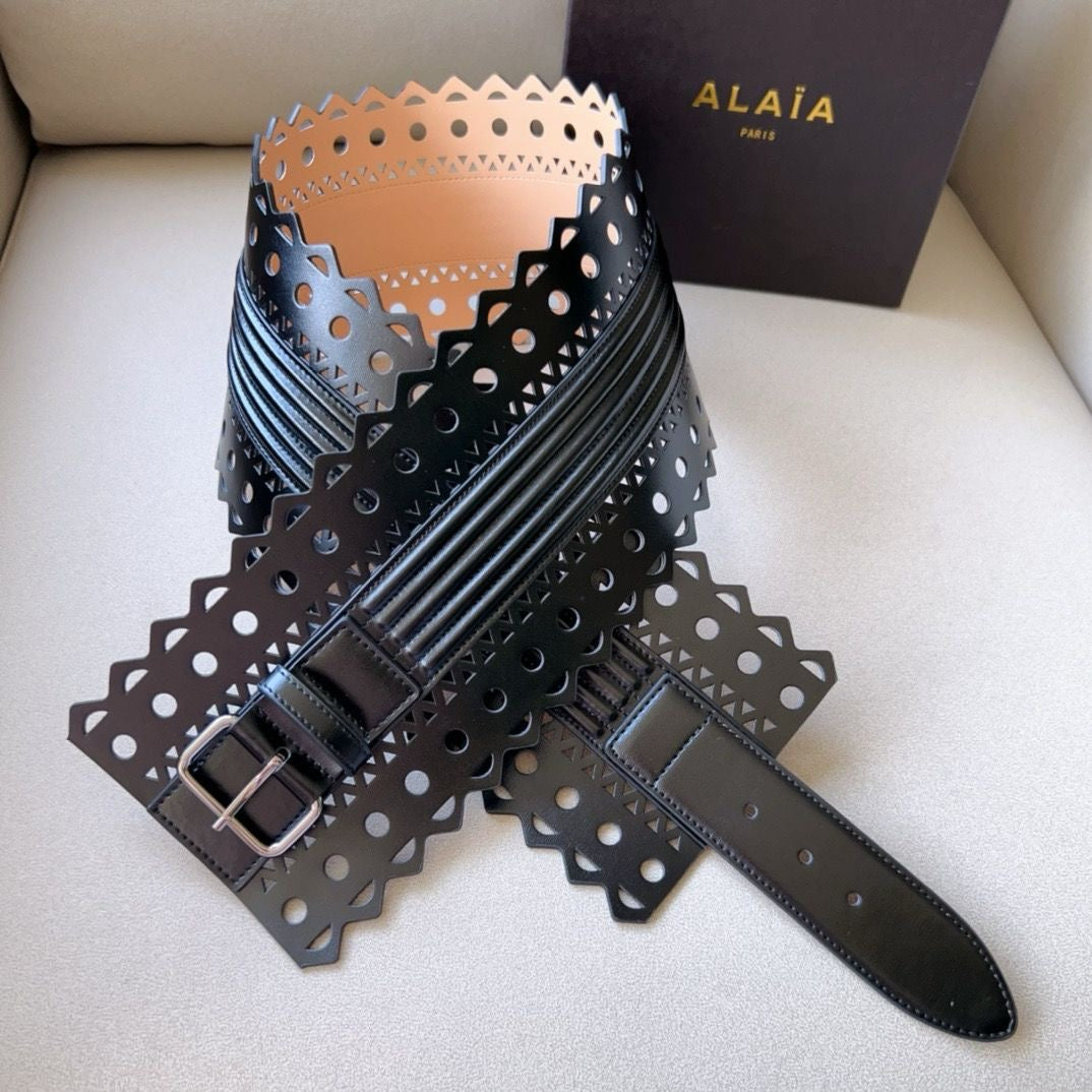 Alaia belt