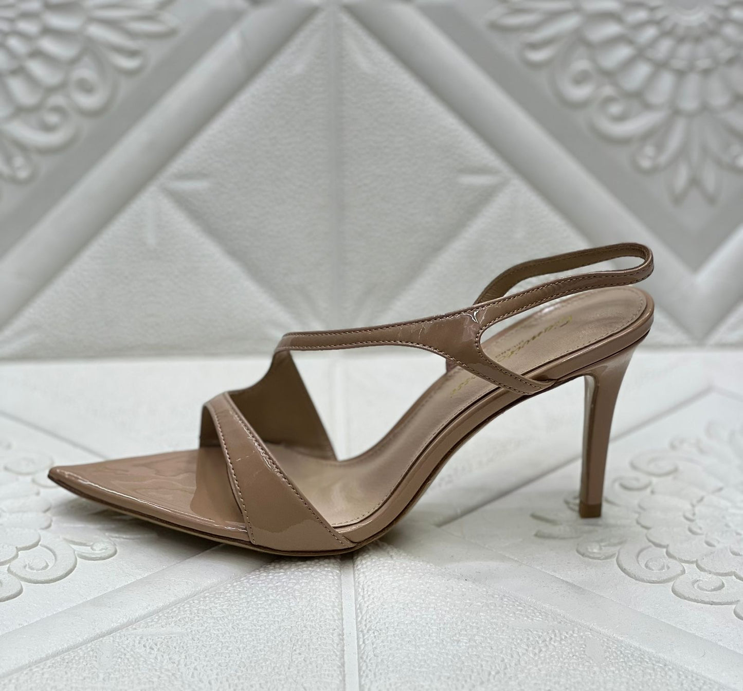 G rossi sandals heels