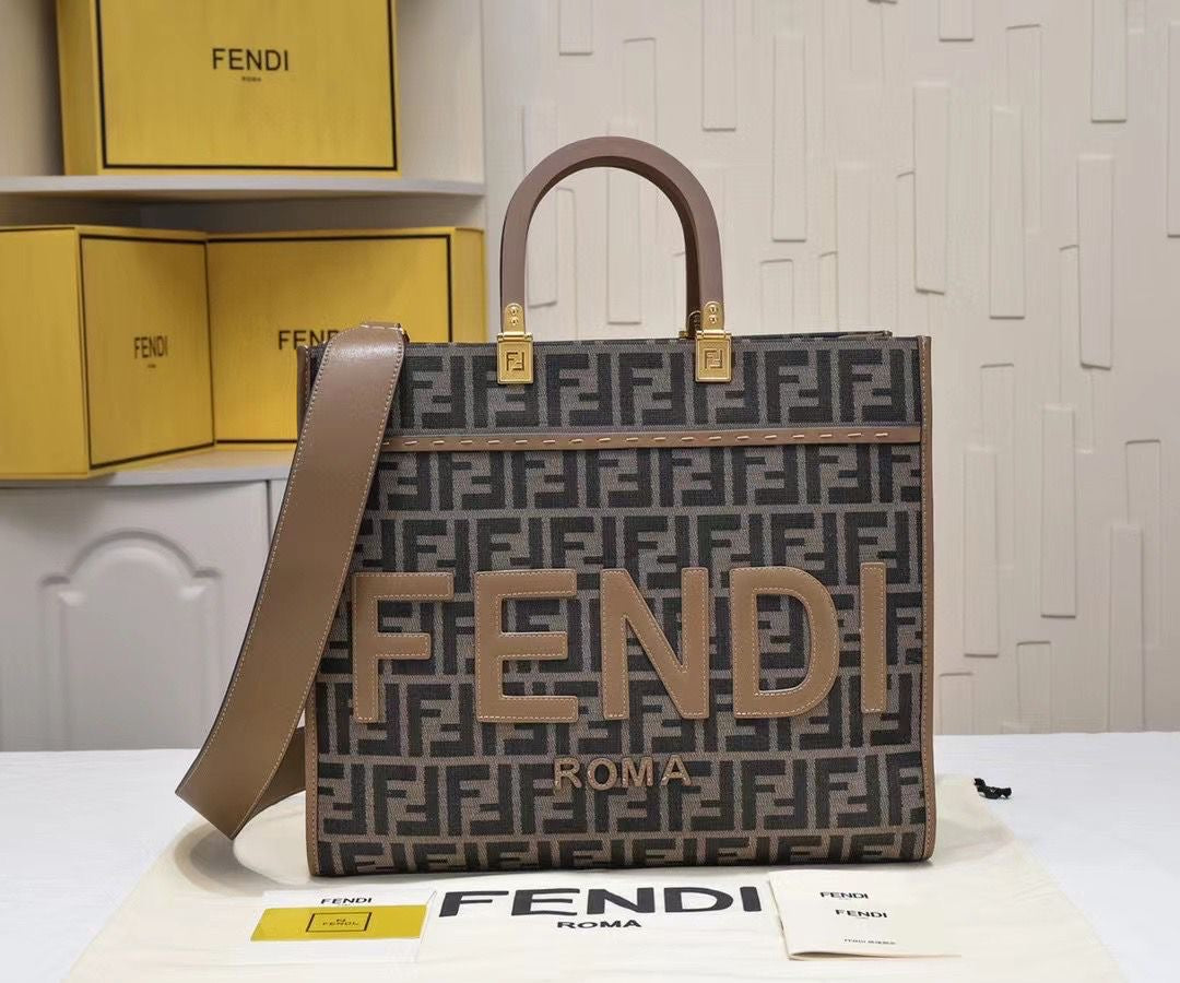 Fendi bag tote 450/475