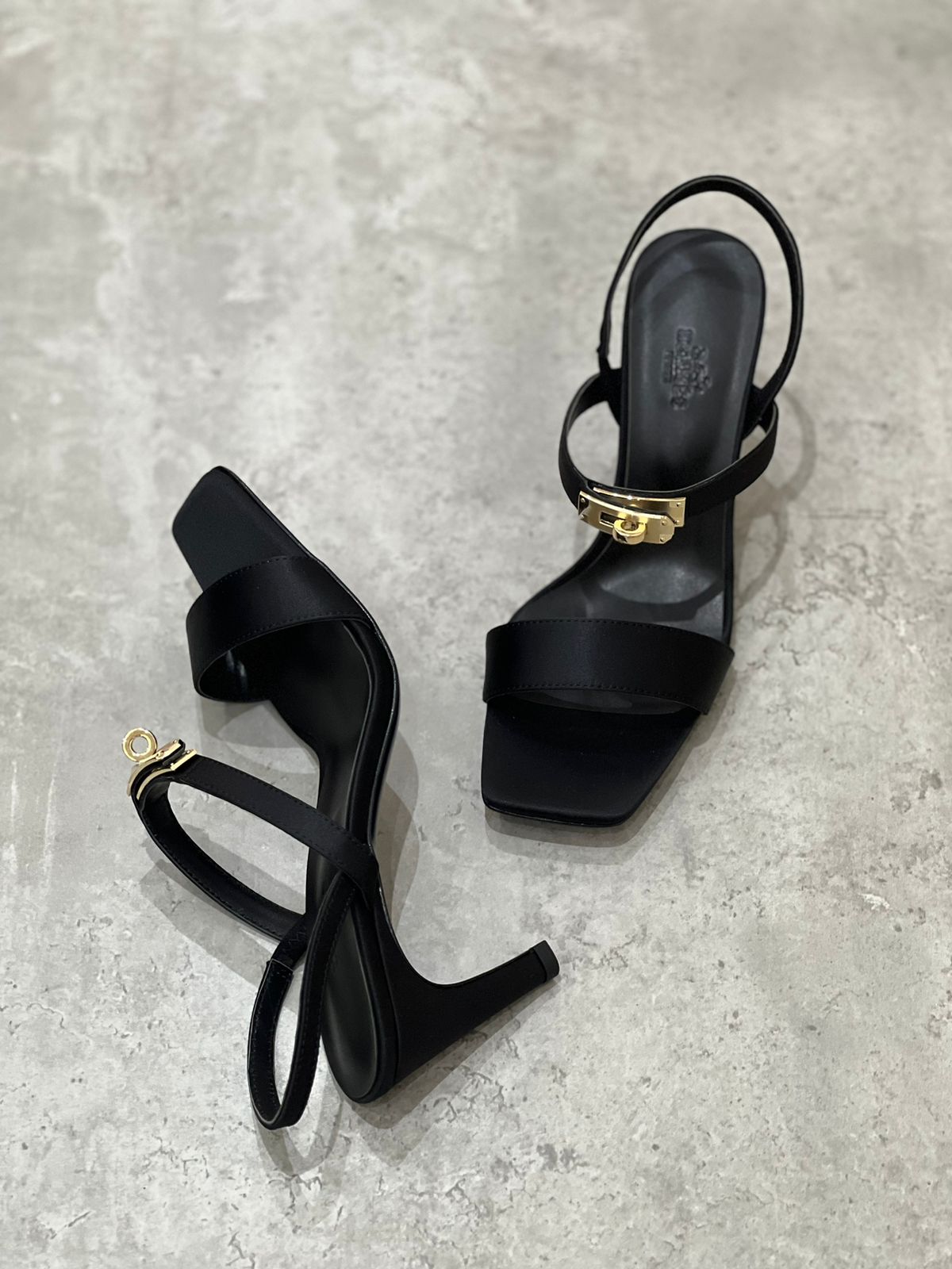 Hermes sandals-heels