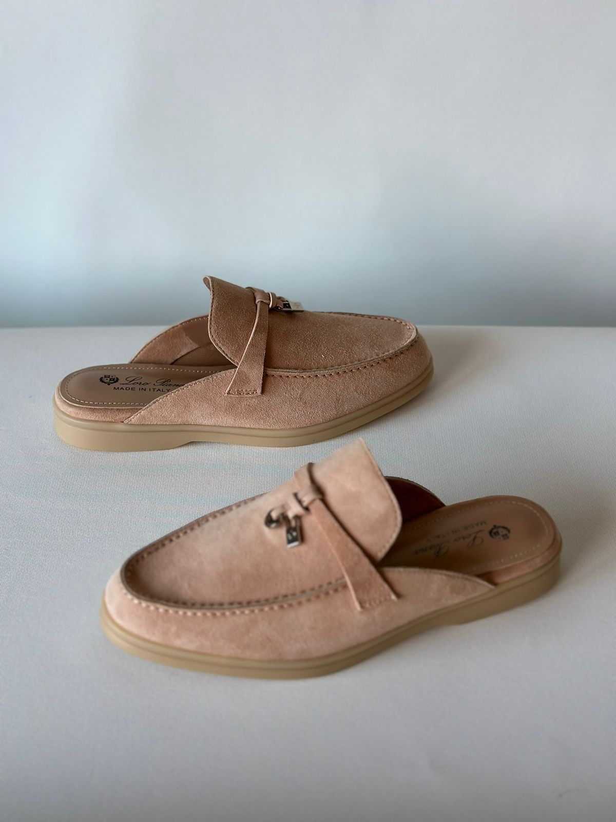 Loro piana mules