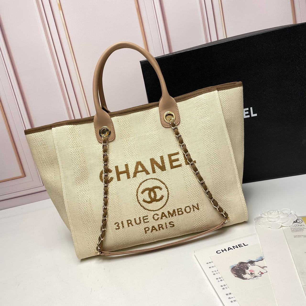 Chanel bag tote