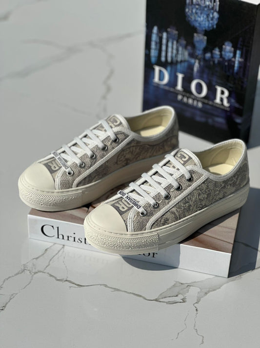 Dior sneakers