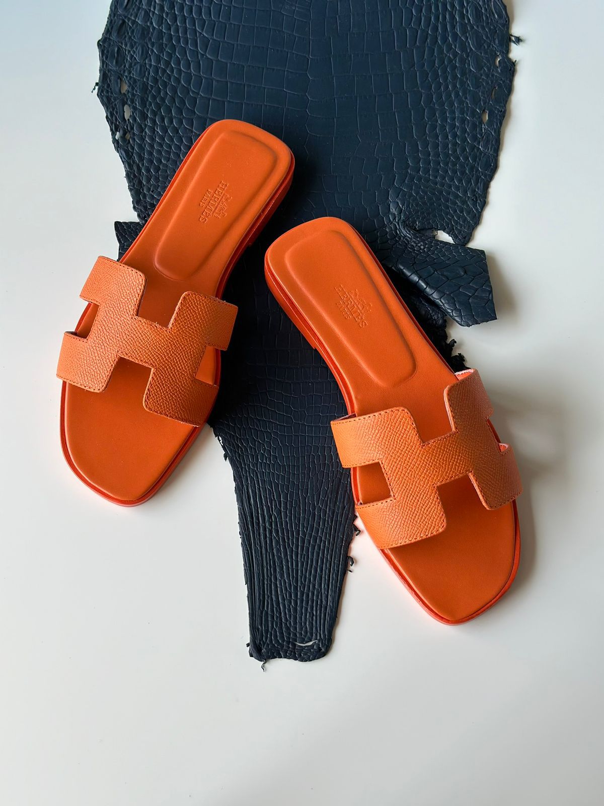 Hermes slippers