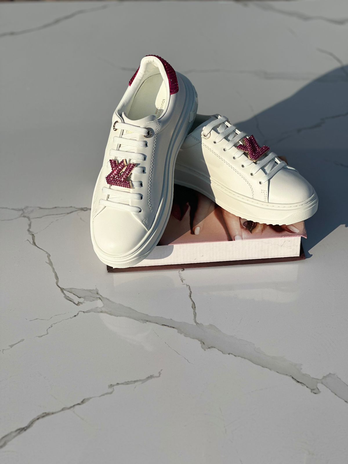 Lv sneakers