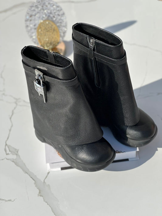 Givenchy boots